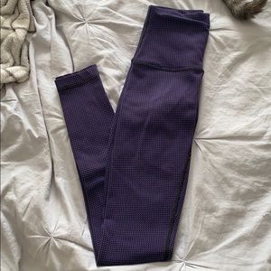 Size 4 Lululemon thick lined leggings workout pan